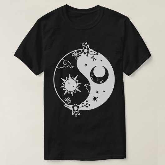 Yin Yang Occult Sun & Moon Black & White T-shirt (Design voorkant)