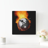 Yin Yang on Fire Wall Clock Vierkante Klok (Huis)