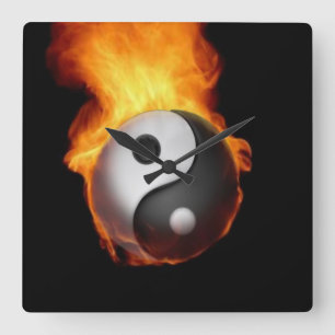 Yin Yang on Fire Wall Clock Vierkante Klok