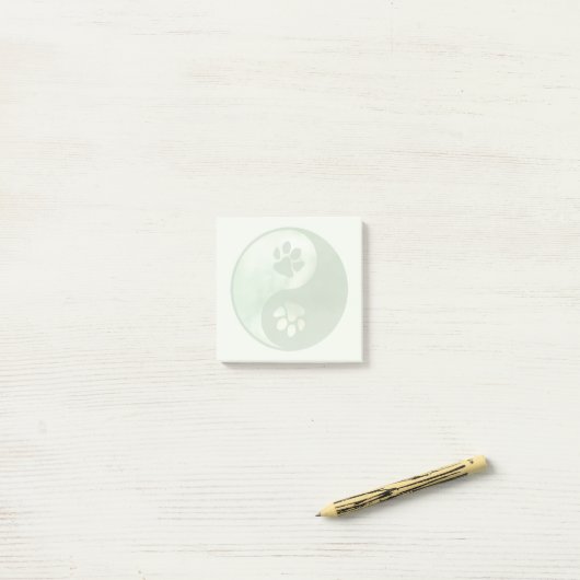 Yin Yang Paw Green Post-it® Notes (Op bureau)