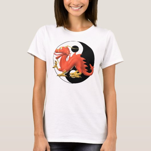 Yin-yang Red Dragon T-shirt (Voorkant)