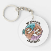 YIN YANG SLOTH VISSEN SCHORPIOEN DIERENRIEM TEKENE SLEUTELHANGER (Voorkant)