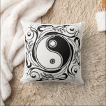 Yin & Yang Symbol Black and White Tattoo Style Kussen<br><div class="desc">Decorative Ying Yang Symbol Psychedelic Black and White Tattoo Style Art Design. Originally created with Hi Quality Vector Graphic Art Copyright BluedakArt TheChameleonArt.</div>