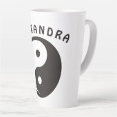 Yin Yang Symbool - ontwerp van vast tattoo Latte Mok (Rechterhoek)