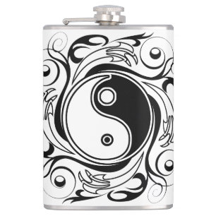 Yin & Yang Symbool Zwart en Wit Tattoo Stijl Heupfles