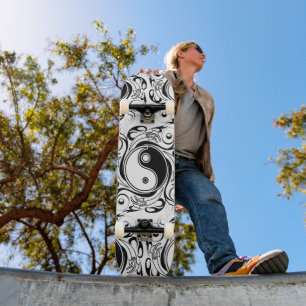 Yin & Yang Symbool Zwart en Wit Tattoo Stijl Persoonlijk Skateboard