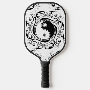 Yin & Yang Symbool Zwart en Wit Tattoo Stijl Pickleball Paddle