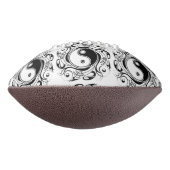 Yin & Yang Symbool Zwart-wit Tattoo Stijl American Football (Gedraaid 270)