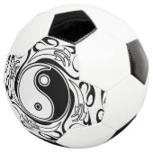 Yin & Yang Symbool Zwart-wit Tattoo Stijl Voetbal (Drie kwart)