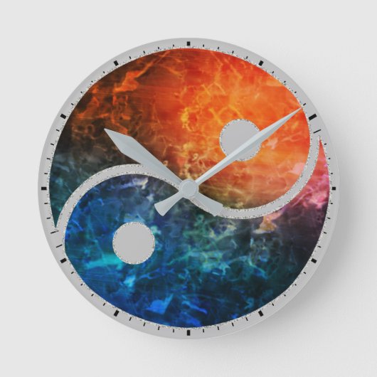 Yin Yang Wall Clock Ronde Klok (Voorkant)