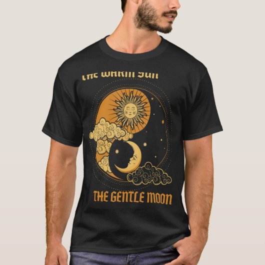 Yin Yang Yin The Moon and Yang The Sun Tarot Cards T-shirt (Voorkant)