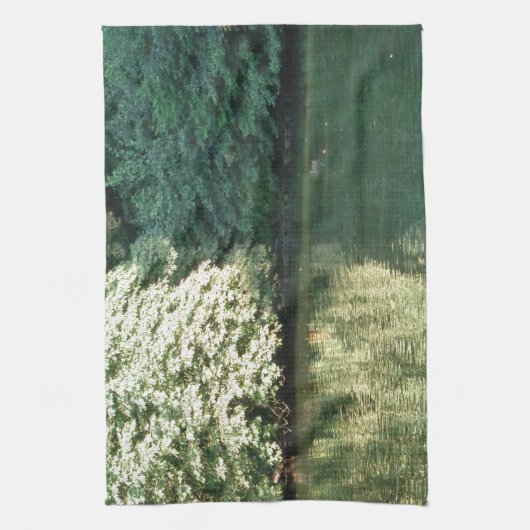 YinYang, Donkere en lichte bomen, gereflecteerd in Theedoek (Verticaal)