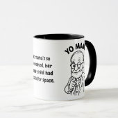Yo Mama Therapy Joke Mug – Inner Child Enmeshment  Mok (Voorkant rechts)