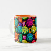 Yo-Yo Yowza Tweekleurige Koffiemok (Voorkant links)