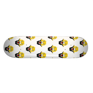 yoctero-hond blij persoonlijk skateboard