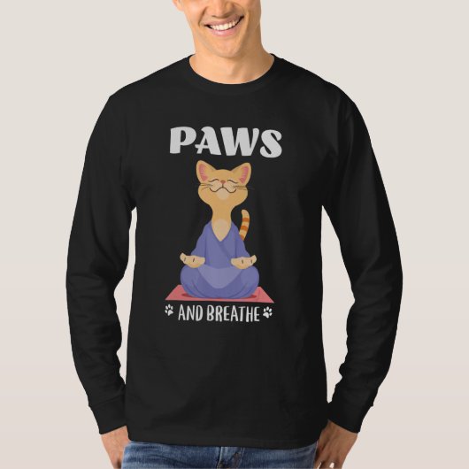 Yoga Cat Cute Paws And Breathe T-shirt (Voorkant)