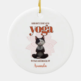 Yoga Cat Funny Paws en Adem Gepersonaliseerd Keramisch Ornament