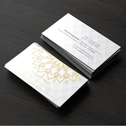 Yoga Class Pass Gold Mandala Floral White Leather Klantenkaartje