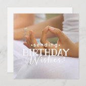 Yoga die verjaardagsfeestjes stuurt, wenst meditat feestdagenkaart (Voorkant / Achterkant)