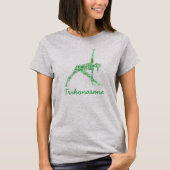 Yoga Driehoek Pose Trikonasana in Groen T-shirt (Voorkant)