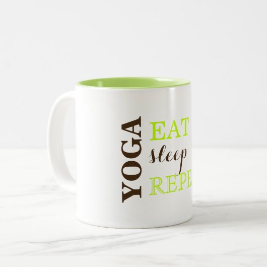 Yoga, Eet, Slaap, Herhaal Tweekleurige Koffiemok (Voorkant links)