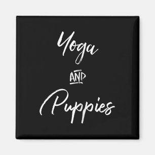 Yoga En Puppies T-shirt,namastay Thuis Bij Mijn Do Magneet