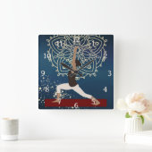 Yoga Gold, Blue en Red Mandala Meditation Vierkante Klok (Huis)