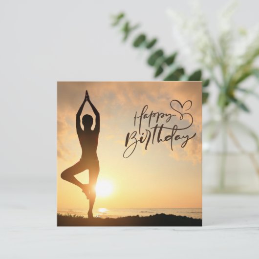 Yoga Happy Birthday Kaart (Staand voorkant)