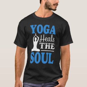 Yoga hoort de soep voor het Yoga-ontwerp T-shirt