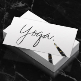 Yoga-instructeur handgeschreven script legant visitekaartje