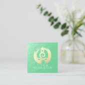 Yoga Instructor Green Gold Meditation Pose ZEN OM Vierkante Visitekaartje (Staand voorkant)