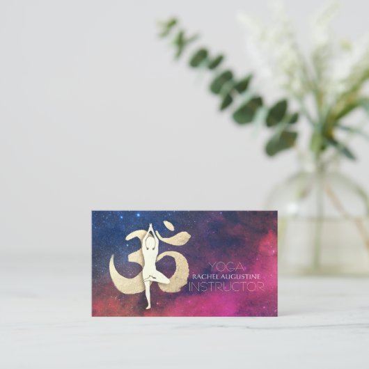 Yoga Instructor Meditation Pose OM Symbol Galaxy Visitekaartje (Staand voorkant)