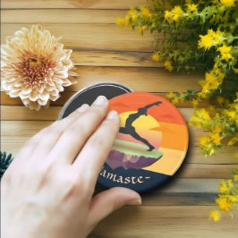 Yoga Instructor Meditation Pose Sun Flying Island Magneet