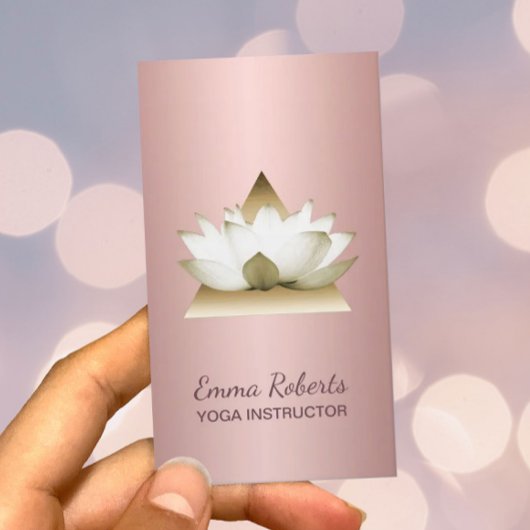 Yoga Instructor Modern Roos Gold Lotus Triangle Visitekaartje