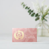 Yoga Instructor Roos Gold Meditation Pose Visitekaartje (Staand voorkant)