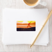 Yoga Instructor Sun Salutation Crescent Moon Pose Etiket (Insitu)