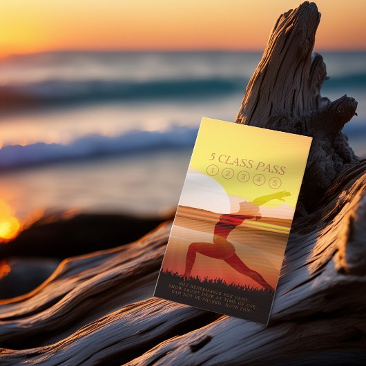 Yoga Instructor Sunset Half Moon Pose 5 Class Pass Klantenkaartje