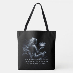 Yoga-instructrice lotushouding meditatie gloeiende tote bag