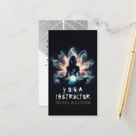 Yoga-instructrice Meditatiehouding Glanzende Mist Afsprakenkaartje