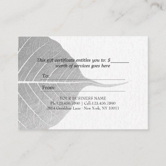 Yoga-instructrice meditatiehouding gloeiende mist  kortingskaartje (Achterkant)