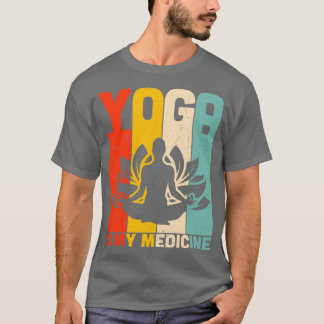 Yoga is mijn geneesmiddelTShirt T-shirt