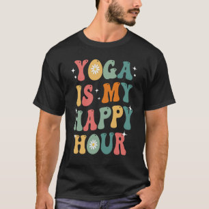 Yoga is mijn Happy Hour Grappige Groovy Retro Medi T-shirt