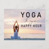 Yoga is mijn happy hour Vrouw die yoga doet Briefkaart (Voorkant)