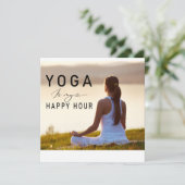 Yoga is mijn happy hour Vrouw poseren yoga Kaart (Staand voorkant)