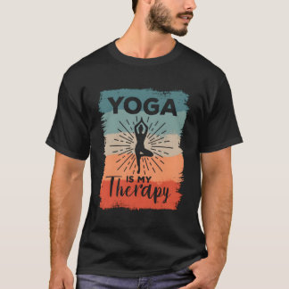 Yoga is mijn therapie meditatie t-shirt
