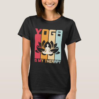 Yoga is mijn Therapie Retro  Yoga Zen Meditati T-shirt