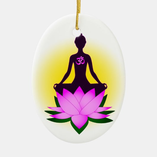 Yoga meditatie in roze lotusbloem keramisch ornament (Voorkant)