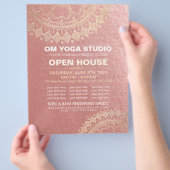 Yoga-meditatie-instructeur Gouden Mandala Open Hui Flyer (Hand)