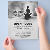 Yoga Meditatie Instructeur Lotus Pose Inkt Schilde Flyer (Hand)
