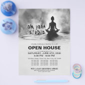 Yoga Meditatie Instructeur Lotus Pose Inkt Schilde Flyer (Enkel)